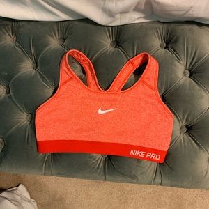 Nike Pro Sports Bra